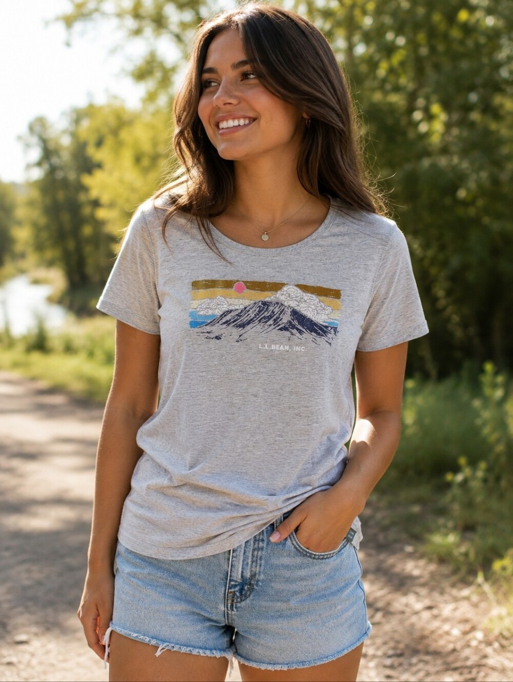L.L.Bean Graphic Tee Size Medium
